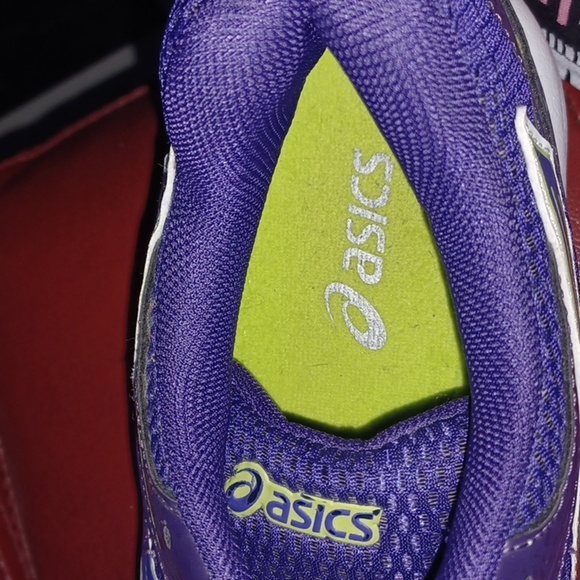 ASICS Gel Rocket running shoes, size 12 - Picture 6 of 8